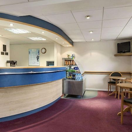 Days Inn Michaelwood M5 Falfield Exteriér fotografie