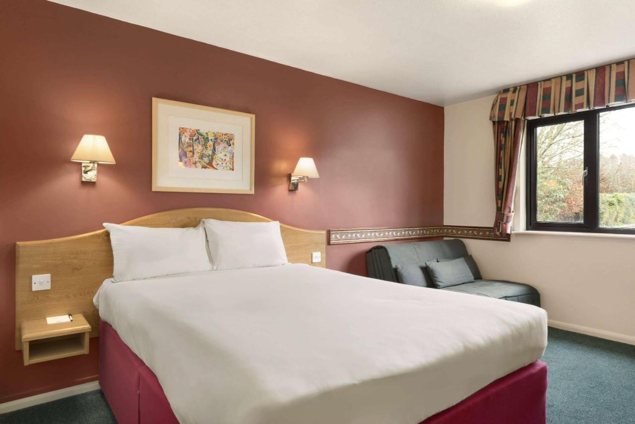 Days Inn Michaelwood M5 Falfield Exteriér fotografie