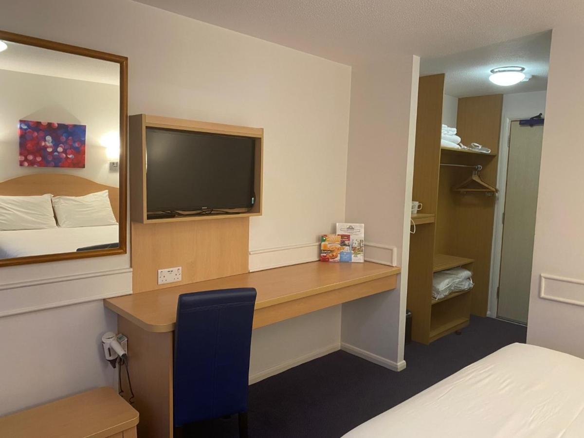 Days Inn Michaelwood M5 Falfield Exteriér fotografie