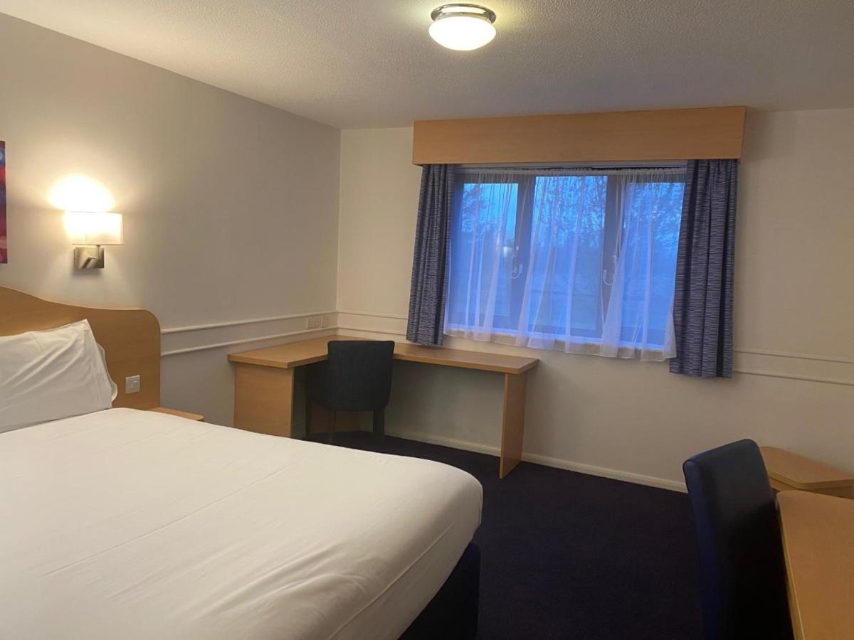 Days Inn Michaelwood M5 Falfield Exteriér fotografie