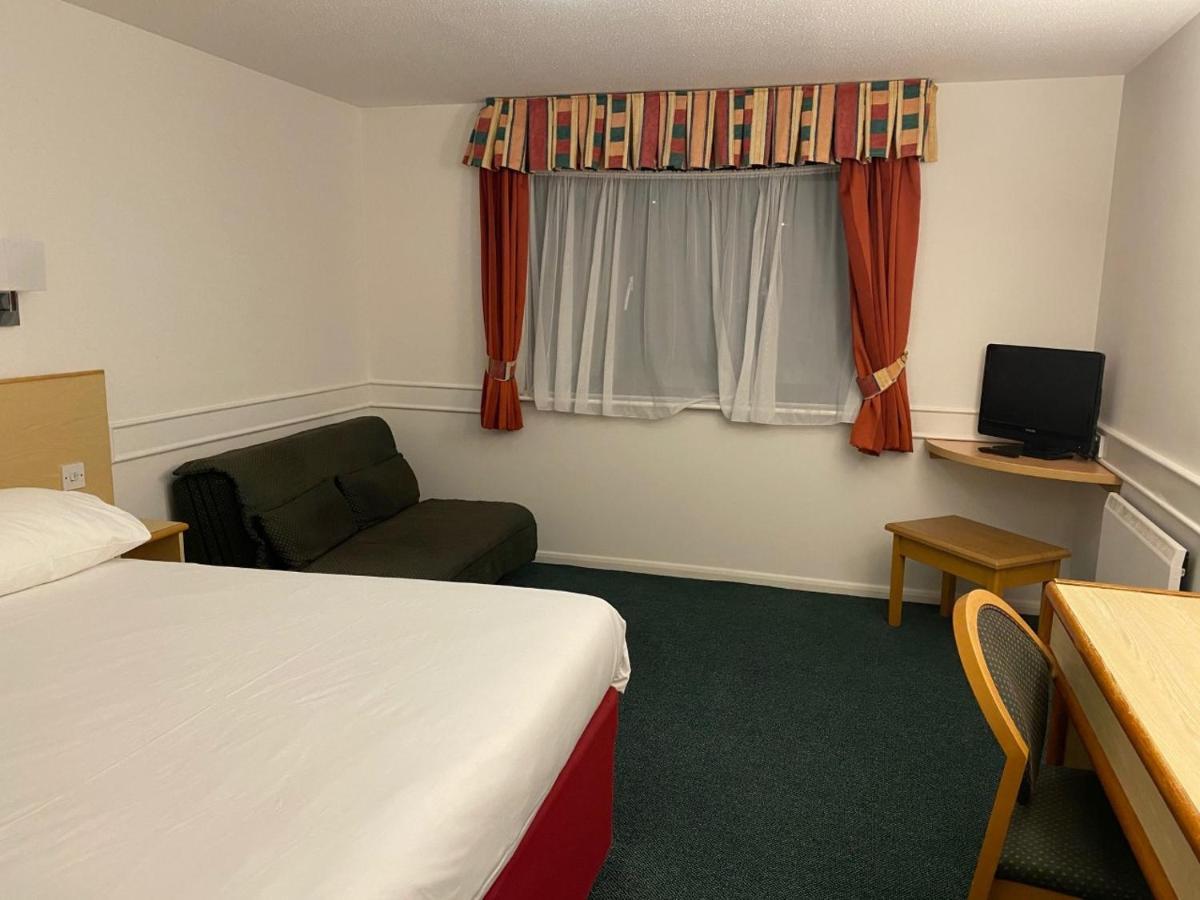 Days Inn Michaelwood M5 Falfield Exteriér fotografie